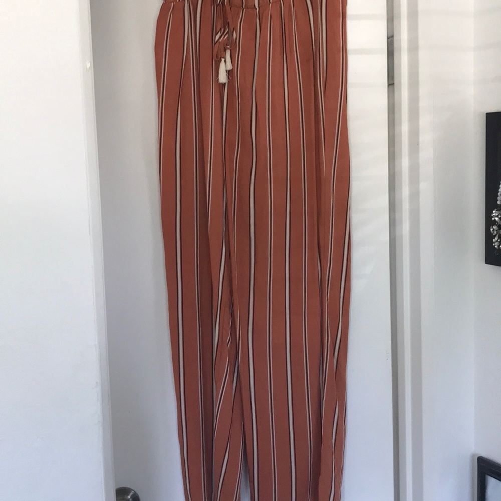 Flowy stripped straight legged pants